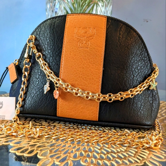 MCM - Picture 4 of 8